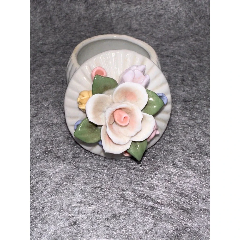 Unbranded vintage style